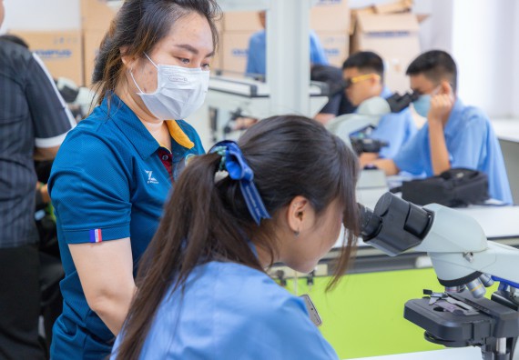 ภาพกิจกรรม  คณะวิทยาศาสตร์และเทคโนโลยี มหาวิทยาลัยราชภัฏกำแพงเพชร ร่วมกับโครงการห้องเรียนพิเศษ โรงเรียนตากพิทยาคม จัดกิจกรรมสร้างเสริมทักษะกระบวนการทางวิทยาศาสตร์สู่มาตรฐานสากล