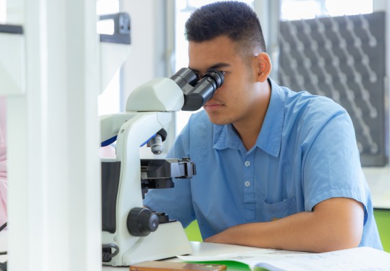 ภาพกิจกรรม  คณะวิทยาศาสตร์และเทคโนโลยี มหาวิทยาลัยราชภัฏกำแพงเพชร ร่วมกับโครงการห้องเรียนพิเศษ โรงเรียนตากพิทยาคม จัดกิจกรรมสร้างเสริมทักษะกระบวนการทางวิทยาศาสตร์สู่มาตรฐานสากล