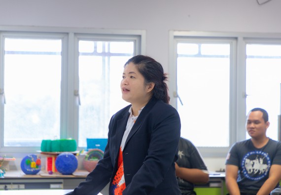 ภาพกิจกรรม  คณะวิทยาศาสตร์และเทคโนโลยี มหาวิทยาลัยราชภัฏกำแพงเพชร ร่วมกับโครงการห้องเรียนพิเศษ โรงเรียนตากพิทยาคม จัดกิจกรรมสร้างเสริมทักษะกระบวนการทางวิทยาศาสตร์สู่มาตรฐานสากล