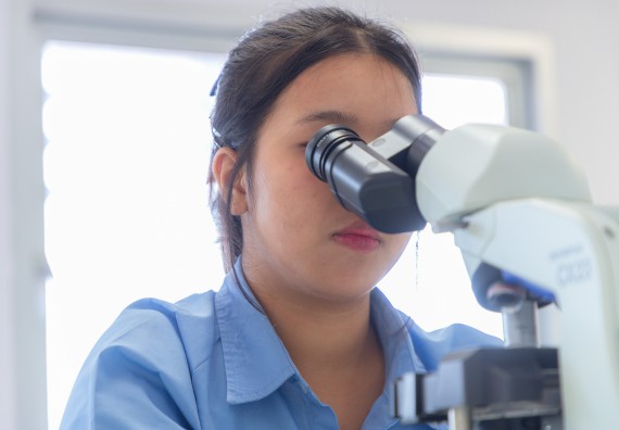 ภาพกิจกรรม  คณะวิทยาศาสตร์และเทคโนโลยี มหาวิทยาลัยราชภัฏกำแพงเพชร ร่วมกับโครงการห้องเรียนพิเศษ โรงเรียนตากพิทยาคม จัดกิจกรรมสร้างเสริมทักษะกระบวนการทางวิทยาศาสตร์สู่มาตรฐานสากล