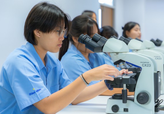 ภาพกิจกรรม  คณะวิทยาศาสตร์และเทคโนโลยี มหาวิทยาลัยราชภัฏกำแพงเพชร ร่วมกับโครงการห้องเรียนพิเศษ โรงเรียนตากพิทยาคม จัดกิจกรรมสร้างเสริมทักษะกระบวนการทางวิทยาศาสตร์สู่มาตรฐานสากล