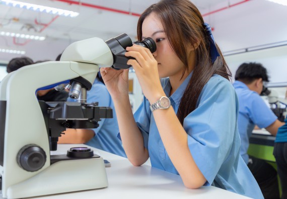 ภาพกิจกรรม  คณะวิทยาศาสตร์และเทคโนโลยี มหาวิทยาลัยราชภัฏกำแพงเพชร ร่วมกับโครงการห้องเรียนพิเศษ โรงเรียนตากพิทยาคม จัดกิจกรรมสร้างเสริมทักษะกระบวนการทางวิทยาศาสตร์สู่มาตรฐานสากล