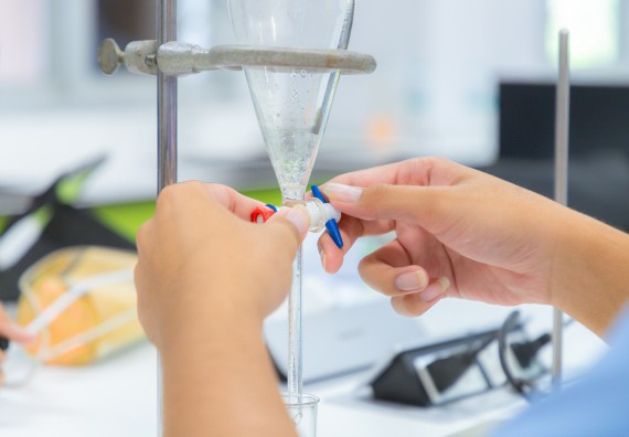 ภาพกิจกรรม  คณะวิทยาศาสตร์และเทคโนโลยี มหาวิทยาลัยราชภัฏกำแพงเพชร ร่วมกับโครงการห้องเรียนพิเศษ โรงเรียนตากพิทยาคม จัดกิจกรรมสร้างเสริมทักษะกระบวนการทางวิทยาศาสตร์สู่มาตรฐานสากล