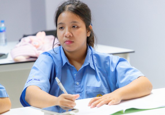 ภาพกิจกรรม  คณะวิทยาศาสตร์และเทคโนโลยี มหาวิทยาลัยราชภัฏกำแพงเพชร ร่วมกับโครงการห้องเรียนพิเศษ โรงเรียนตากพิทยาคม จัดกิจกรรมสร้างเสริมทักษะกระบวนการทางวิทยาศาสตร์สู่มาตรฐานสากล