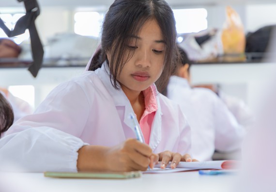 ภาพกิจกรรม  คณะวิทยาศาสตร์และเทคโนโลยี มหาวิทยาลัยราชภัฏกำแพงเพชร ร่วมกับโรงเรียนพิจิตรพิทยาคม จัดกิจกรรมเสริมปฏิบัติการเพิ่มเติมในมหาวิทยาลัย (ปฏิบัติการจุลชีววิทยา) ปีการศึกษา 2568