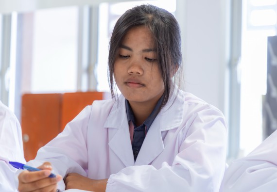 ภาพกิจกรรม  คณะวิทยาศาสตร์และเทคโนโลยี มหาวิทยาลัยราชภัฏกำแพงเพชร ร่วมกับโรงเรียนพิจิตรพิทยาคม จัดกิจกรรมเสริมปฏิบัติการเพิ่มเติมในมหาวิทยาลัย (ปฏิบัติการจุลชีววิทยา) ปีการศึกษา 2568