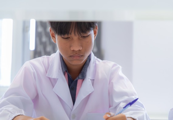 ภาพกิจกรรม  คณะวิทยาศาสตร์และเทคโนโลยี มหาวิทยาลัยราชภัฏกำแพงเพชร ร่วมกับโรงเรียนพิจิตรพิทยาคม จัดกิจกรรมเสริมปฏิบัติการเพิ่มเติมในมหาวิทยาลัย (ปฏิบัติการจุลชีววิทยา) ปีการศึกษา 2568