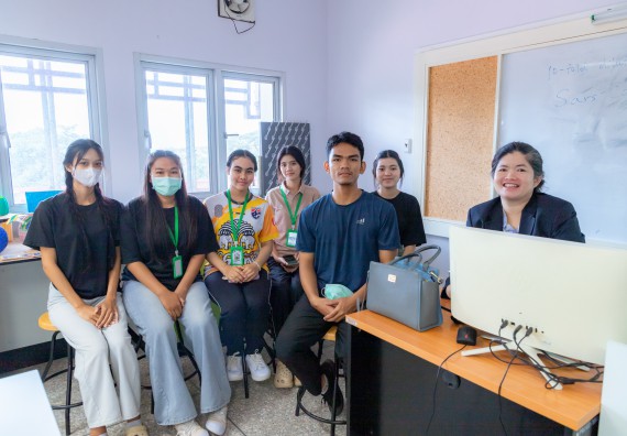 ภาพกิจกรรม  คณะวิทยาศาสตร์และเทคโนโลยี มหาวิทยาลัยราชภัฏกำแพงเพชร ร่วมกับโรงเรียนพิจิตรพิทยาคม จัดกิจกรรมเสริมปฏิบัติการเพิ่มเติมในมหาวิทยาลัย (ปฏิบัติการจุลชีววิทยา) ปีการศึกษา 2568