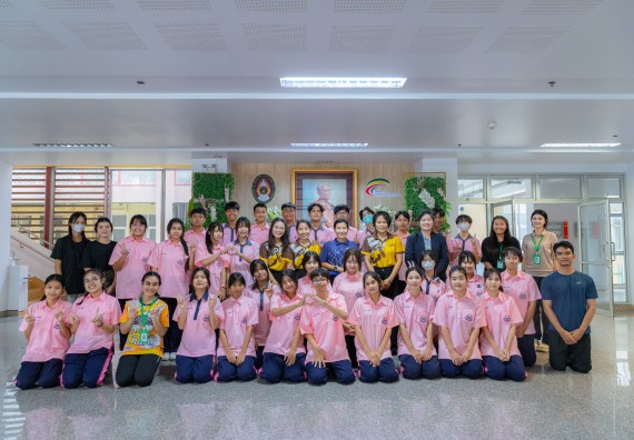 ภาพกิจกรรม  คณะวิทยาศาสตร์และเทคโนโลยี มหาวิทยาลัยราชภัฏกำแพงเพชร ร่วมกับโรงเรียนพิจิตรพิทยาคม จัดกิจกรรมเสริมปฏิบัติการเพิ่มเติมในมหาวิทยาลัย (ปฏิบัติการจุลชีววิทยา) ปีการศึกษา 2568