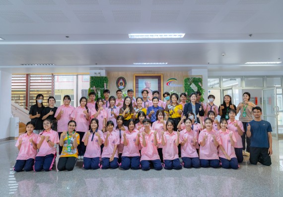 ภาพกิจกรรม  คณะวิทยาศาสตร์และเทคโนโลยี มหาวิทยาลัยราชภัฏกำแพงเพชร ร่วมกับโรงเรียนพิจิตรพิทยาคม จัดกิจกรรมเสริมปฏิบัติการเพิ่มเติมในมหาวิทยาลัย (ปฏิบัติการจุลชีววิทยา) ปีการศึกษา 2568