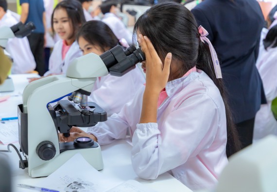 ภาพกิจกรรม  คณะวิทยาศาสตร์และเทคโนโลยี มหาวิทยาลัยราชภัฏกำแพงเพชร ร่วมกับโรงเรียนพิจิตรพิทยาคม จัดกิจกรรมเสริมปฏิบัติการเพิ่มเติมในมหาวิทยาลัย (ปฏิบัติการจุลชีววิทยา) ปีการศึกษา 2568