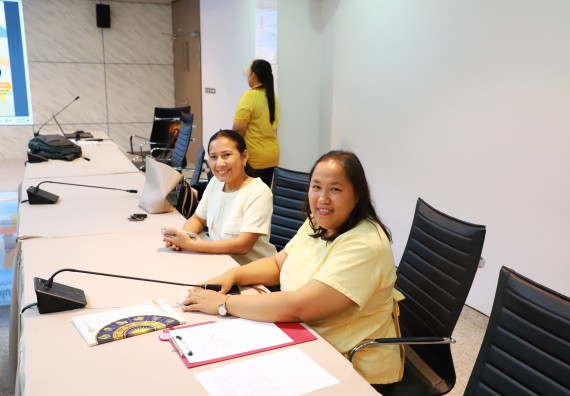 ภาพกิจกรรม  หลักสูตรครุศาสตรบัณฑิต สาขาวิชาวิทยาศาสตร์ศึกษา คณะวิทยาศาสตร์และเทคโนโลยี มหาวิทยาลัยราชภัฏกำแพงเพชร จัดกิจกรรมตรวจประเมินคุณภาพการศึกษาภายใน ระดับหลักสูตร ตามเกณฑ์ AUN-QA สาขาวิชาวิทยาศาสตร์ศึกษา