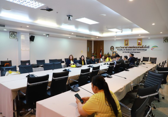 ภาพกิจกรรม  หลักสูตรครุศาสตรบัณฑิต สาขาวิชาวิทยาศาสตร์ศึกษา คณะวิทยาศาสตร์และเทคโนโลยี มหาวิทยาลัยราชภัฏกำแพงเพชร จัดกิจกรรมตรวจประเมินคุณภาพการศึกษาภายใน ระดับหลักสูตร ตามเกณฑ์ AUN-QA สาขาวิชาวิทยาศาสตร์ศึกษา