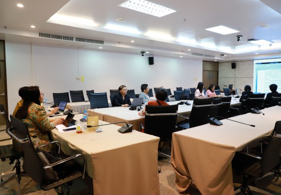 ภาพกิจกรรม  หลักสูตรครุศาสตรบัณฑิต สาขาวิชาวิทยาศาสตร์ศึกษา คณะวิทยาศาสตร์และเทคโนโลยี มหาวิทยาลัยราชภัฏกำแพงเพชร จัดกิจกรรมตรวจประเมินคุณภาพการศึกษาภายใน ระดับหลักสูตร ตามเกณฑ์ AUN-QA สาขาวิชาวิทยาศาสตร์ศึกษา