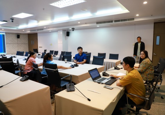 ภาพกิจกรรม  หลักสูตรครุศาสตรบัณฑิต สาขาวิชาวิทยาศาสตร์ศึกษา คณะวิทยาศาสตร์และเทคโนโลยี มหาวิทยาลัยราชภัฏกำแพงเพชร จัดกิจกรรมตรวจประเมินคุณภาพการศึกษาภายใน ระดับหลักสูตร ตามเกณฑ์ AUN-QA สาขาวิชาวิทยาศาสตร์ศึกษา