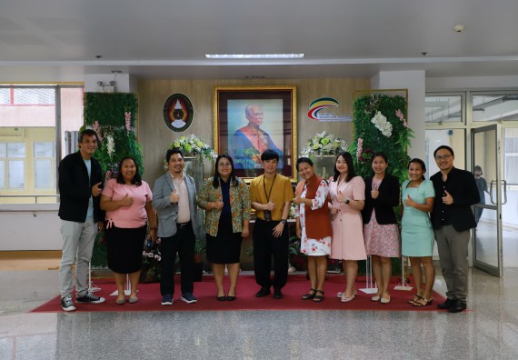 ภาพกิจกรรม  หลักสูตรครุศาสตรบัณฑิต สาขาวิชาวิทยาศาสตร์ศึกษา คณะวิทยาศาสตร์และเทคโนโลยี มหาวิทยาลัยราชภัฏกำแพงเพชร จัดกิจกรรมตรวจประเมินคุณภาพการศึกษาภายใน ระดับหลักสูตร ตามเกณฑ์ AUN-QA สาขาวิชาวิทยาศาสตร์ศึกษา