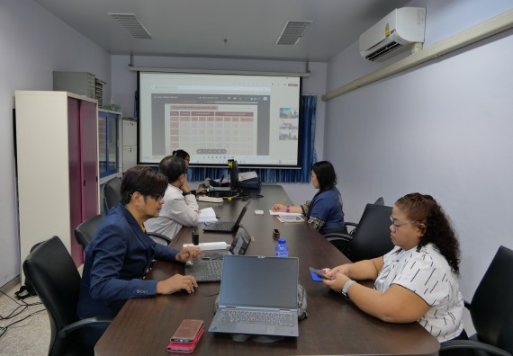 ภาพกิจกรรม  หลักสูตรวิทยาศาสตรบัณฑิต สาขาวิชาเทคโนโลยีสารสนเทศ คณะวิทยาศาสตร์และเทคโนโลยี มหาวิทยาลัยราชภัฏกำแพงเพชร จัดกิจกรรมตรวจประเมินคุณภาพการศึกษาภายในตามเกณฑ์ AUN-QA 