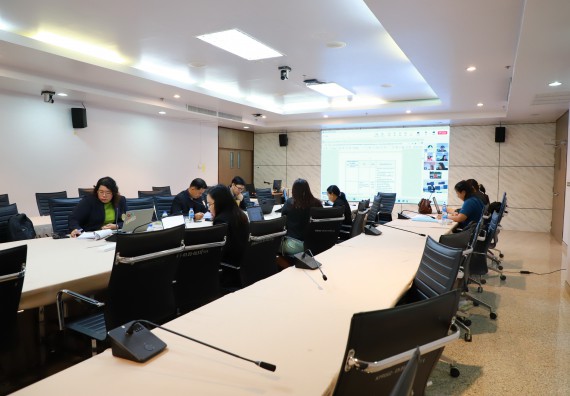 ภาพกิจกรรม  หลักสูตรวิทยาศาสตรบัณฑิต สาขาวิชาวิทยาศาสตร์และเทคโนโลยีสิ่งแวดล้อม คณะวิทยาศาสตร์และเทคโนโลยี มหาวิทยาลัยราชภัฏกำแพงเพชร จัดกิจกรรมตรวจประเมินคุณภาพการศึกษาภายในตามเกณฑ์ AUN-QA