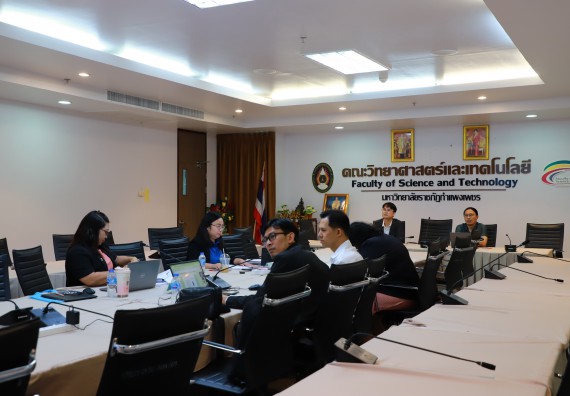 ภาพกิจกรรม  หลักสูตรวิทยาศาสตรบัณฑิต สาขาวิชาวิทยาศาสตร์และเทคโนโลยีสิ่งแวดล้อม คณะวิทยาศาสตร์และเทคโนโลยี มหาวิทยาลัยราชภัฏกำแพงเพชร จัดกิจกรรมตรวจประเมินคุณภาพการศึกษาภายในตามเกณฑ์ AUN-QA