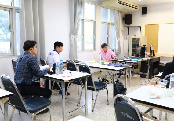 ภาพกิจกรรม  หลักสูตรวิทยาศาสตรบัณฑิต สาขาวิชานวัตกรรมและธุรกิจอาหาร คณะวิทยาศาสตร์และเทคโนโลยี มหาวิทยาลัยราชภัฏกำแพงเพชร จัดกิจกรรมตรวจประเมินคุณภาพการศึกษาภายในตามเกณฑ์ AUN-QA