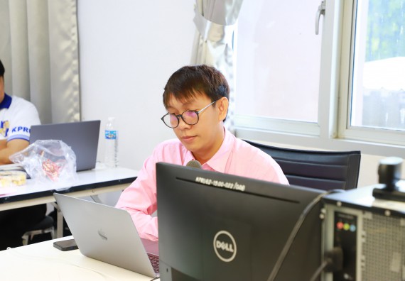 ภาพกิจกรรม  หลักสูตรวิทยาศาสตรบัณฑิต สาขาวิชานวัตกรรมและธุรกิจอาหาร คณะวิทยาศาสตร์และเทคโนโลยี มหาวิทยาลัยราชภัฏกำแพงเพชร จัดกิจกรรมตรวจประเมินคุณภาพการศึกษาภายในตามเกณฑ์ AUN-QA