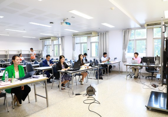 ภาพกิจกรรม  หลักสูตรวิทยาศาสตรบัณฑิต สาขาวิชานวัตกรรมและธุรกิจอาหาร คณะวิทยาศาสตร์และเทคโนโลยี มหาวิทยาลัยราชภัฏกำแพงเพชร จัดกิจกรรมตรวจประเมินคุณภาพการศึกษาภายในตามเกณฑ์ AUN-QA