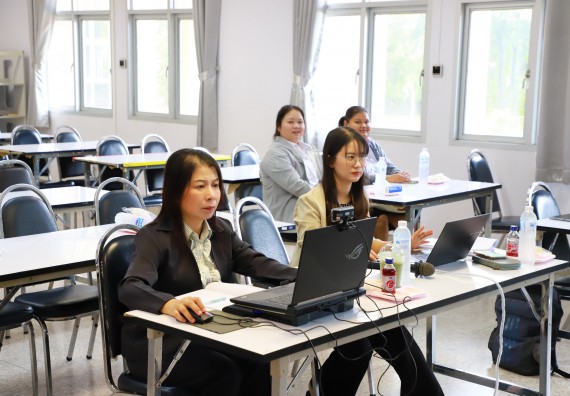 ภาพกิจกรรม  หลักสูตรวิทยาศาสตรบัณฑิต สาขาวิชานวัตกรรมและธุรกิจอาหาร คณะวิทยาศาสตร์และเทคโนโลยี มหาวิทยาลัยราชภัฏกำแพงเพชร จัดกิจกรรมตรวจประเมินคุณภาพการศึกษาภายในตามเกณฑ์ AUN-QA