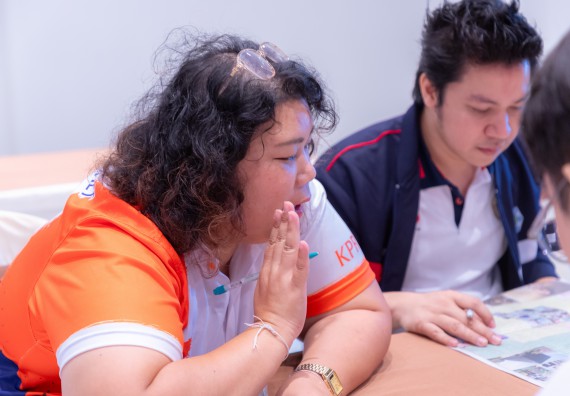 ภาพกิจกรรม  คณะวิทยาศาสตร์และเทคโนโลยี มหาวิทยาลัยราชภัฏกําแพงเพชร เข้าร่วมกิจกรรมการสัมมนาเชิงปฏิบัติการสร้างสรรค์สัมพันธ์ประสิทธิภาพของทีมงาน ในโครงการสัมมนาเชิงปฏิบัติการพัฒนาบุคลากร