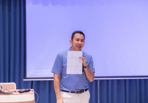 ภาพกิจกรรม  คณะวิทยาศาสตร์และเทคโนโลยี มหาวิทยาลัยราชภัฏกําแพงเพชร เข้าร่วมกิจกรรมการสัมมนาเชิงปฏิบัติการสร้างสรรค์สัมพันธ์ประสิทธิภาพของทีมงาน ในโครงการสัมมนาเชิงปฏิบัติการพัฒนาบุคลากร