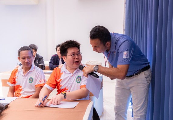 ภาพกิจกรรม  คณะวิทยาศาสตร์และเทคโนโลยี มหาวิทยาลัยราชภัฏกําแพงเพชร เข้าร่วมกิจกรรมการสัมมนาเชิงปฏิบัติการสร้างสรรค์สัมพันธ์ประสิทธิภาพของทีมงาน ในโครงการสัมมนาเชิงปฏิบัติการพัฒนาบุคลากร