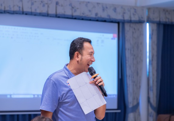 ภาพกิจกรรม  คณะวิทยาศาสตร์และเทคโนโลยี มหาวิทยาลัยราชภัฏกําแพงเพชร เข้าร่วมกิจกรรมการสัมมนาเชิงปฏิบัติการสร้างสรรค์สัมพันธ์ประสิทธิภาพของทีมงาน ในโครงการสัมมนาเชิงปฏิบัติการพัฒนาบุคลากร