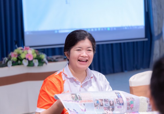 ภาพกิจกรรม  คณะวิทยาศาสตร์และเทคโนโลยี มหาวิทยาลัยราชภัฏกําแพงเพชร เข้าร่วมกิจกรรมการสัมมนาเชิงปฏิบัติการสร้างสรรค์สัมพันธ์ประสิทธิภาพของทีมงาน ในโครงการสัมมนาเชิงปฏิบัติการพัฒนาบุคลากร