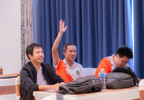 ภาพกิจกรรม  คณะวิทยาศาสตร์และเทคโนโลยี มหาวิทยาลัยราชภัฏกําแพงเพชร เข้าร่วมกิจกรรมการสัมมนาเชิงปฏิบัติการสร้างสรรค์สัมพันธ์ประสิทธิภาพของทีมงาน ในโครงการสัมมนาเชิงปฏิบัติการพัฒนาบุคลากร