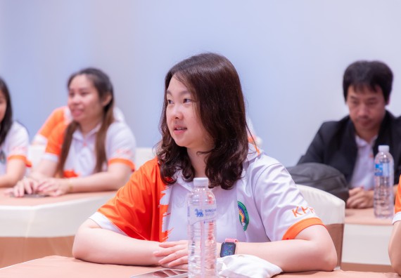 ภาพกิจกรรม  คณะวิทยาศาสตร์และเทคโนโลยี มหาวิทยาลัยราชภัฏกําแพงเพชร เข้าร่วมกิจกรรมการสัมมนาเชิงปฏิบัติการสร้างสรรค์สัมพันธ์ประสิทธิภาพของทีมงาน ในโครงการสัมมนาเชิงปฏิบัติการพัฒนาบุคลากร