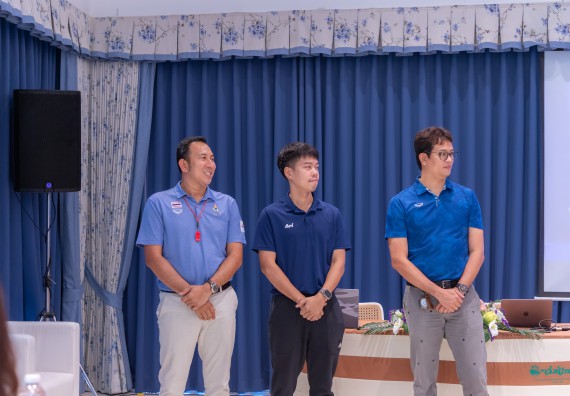 ภาพกิจกรรม  คณะวิทยาศาสตร์และเทคโนโลยี มหาวิทยาลัยราชภัฏกําแพงเพชร เข้าร่วมกิจกรรมการสัมมนาเชิงปฏิบัติการสร้างสรรค์สัมพันธ์ประสิทธิภาพของทีมงาน ในโครงการสัมมนาเชิงปฏิบัติการพัฒนาบุคลากร