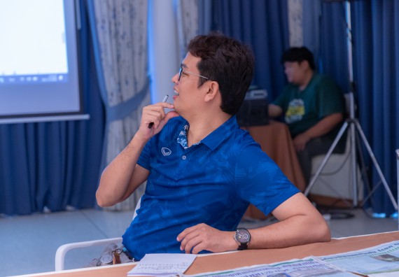 ภาพกิจกรรม  คณะวิทยาศาสตร์และเทคโนโลยี มหาวิทยาลัยราชภัฏกําแพงเพชร เข้าร่วมกิจกรรมการสัมมนาเชิงปฏิบัติการสร้างสรรค์สัมพันธ์ประสิทธิภาพของทีมงาน ในโครงการสัมมนาเชิงปฏิบัติการพัฒนาบุคลากร