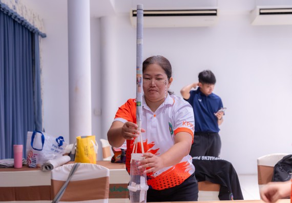 ภาพกิจกรรม  คณะวิทยาศาสตร์และเทคโนโลยี มหาวิทยาลัยราชภัฏกําแพงเพชร เข้าร่วมกิจกรรมการสัมมนาเชิงปฏิบัติการสร้างสรรค์สัมพันธ์ประสิทธิภาพของทีมงาน ในโครงการสัมมนาเชิงปฏิบัติการพัฒนาบุคลากร