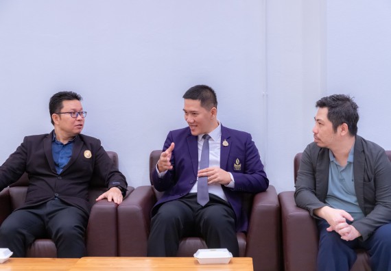 ภาพกิจกรรม คณะวิทยาศาสตร์และเทคโนโลยี มหาวิทยาลัยราชภัฏกำแพงเพชร ร่วมกับโรงเรียนคลองขลุงราษฎร์รังสรรค์ กำหนดจัดกิจกรรมค่ายบูรณาการวิทยาศาสตร์ คณิตศาสตร์และเทคโนโลยีเพื่อส่งเสริมนักเรียนในโครงการห้องเรียนพิเศษ (E-SMART) 