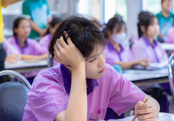 ภาพกิจกรรม คณะวิทยาศาสตร์และเทคโนโลยี มหาวิทยาลัยราชภัฏกำแพงเพชร ร่วมกับโรงเรียนคลองขลุงราษฎร์รังสรรค์ กำหนดจัดกิจกรรมค่ายบูรณาการวิทยาศาสตร์ คณิตศาสตร์และเทคโนโลยีเพื่อส่งเสริมนักเรียนในโครงการห้องเรียนพิเศษ (E-SMART) 