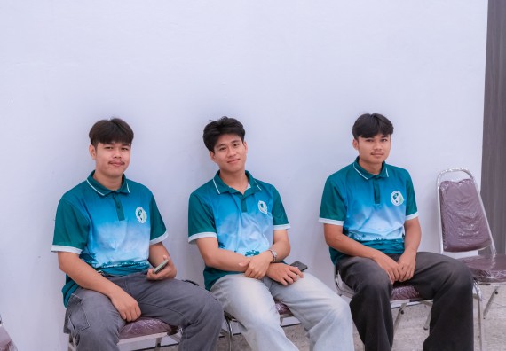 ภาพกิจกรรม คณะวิทยาศาสตร์และเทคโนโลยี มหาวิทยาลัยราชภัฏกำแพงเพชร ร่วมกับโรงเรียนคลองขลุงราษฎร์รังสรรค์ กำหนดจัดกิจกรรมค่ายบูรณาการวิทยาศาสตร์ คณิตศาสตร์และเทคโนโลยีเพื่อส่งเสริมนักเรียนในโครงการห้องเรียนพิเศษ (E-SMART) 