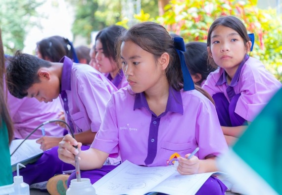 ภาพกิจกรรม คณะวิทยาศาสตร์และเทคโนโลยี มหาวิทยาลัยราชภัฏกำแพงเพชร ร่วมกับโรงเรียนคลองขลุงราษฎร์รังสรรค์ กำหนดจัดกิจกรรมค่ายบูรณาการวิทยาศาสตร์ คณิตศาสตร์และเทคโนโลยีเพื่อส่งเสริมนักเรียนในโครงการห้องเรียนพิเศษ (E-SMART) 