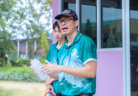 ภาพกิจกรรม คณะวิทยาศาสตร์และเทคโนโลยี มหาวิทยาลัยราชภัฏกำแพงเพชร ร่วมกับโรงเรียนคลองขลุงราษฎร์รังสรรค์ กำหนดจัดกิจกรรมค่ายบูรณาการวิทยาศาสตร์ คณิตศาสตร์และเทคโนโลยีเพื่อส่งเสริมนักเรียนในโครงการห้องเรียนพิเศษ (E-SMART) 