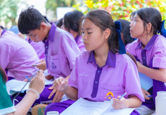 ภาพกิจกรรม คณะวิทยาศาสตร์และเทคโนโลยี มหาวิทยาลัยราชภัฏกำแพงเพชร ร่วมกับโรงเรียนคลองขลุงราษฎร์รังสรรค์ กำหนดจัดกิจกรรมค่ายบูรณาการวิทยาศาสตร์ คณิตศาสตร์และเทคโนโลยีเพื่อส่งเสริมนักเรียนในโครงการห้องเรียนพิเศษ (E-SMART) 