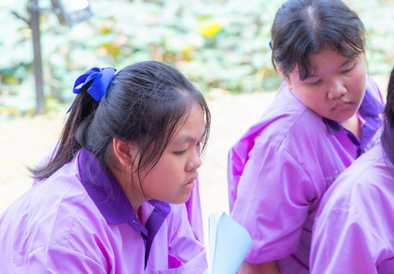 ภาพกิจกรรม คณะวิทยาศาสตร์และเทคโนโลยี มหาวิทยาลัยราชภัฏกำแพงเพชร ร่วมกับโรงเรียนคลองขลุงราษฎร์รังสรรค์ กำหนดจัดกิจกรรมค่ายบูรณาการวิทยาศาสตร์ คณิตศาสตร์และเทคโนโลยีเพื่อส่งเสริมนักเรียนในโครงการห้องเรียนพิเศษ (E-SMART) 