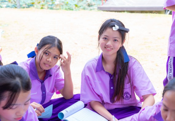 ภาพกิจกรรม คณะวิทยาศาสตร์และเทคโนโลยี มหาวิทยาลัยราชภัฏกำแพงเพชร ร่วมกับโรงเรียนคลองขลุงราษฎร์รังสรรค์ กำหนดจัดกิจกรรมค่ายบูรณาการวิทยาศาสตร์ คณิตศาสตร์และเทคโนโลยีเพื่อส่งเสริมนักเรียนในโครงการห้องเรียนพิเศษ (E-SMART) 