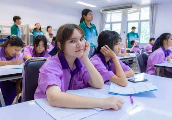 ภาพกิจกรรม คณะวิทยาศาสตร์และเทคโนโลยี มหาวิทยาลัยราชภัฏกำแพงเพชร ร่วมกับโรงเรียนคลองขลุงราษฎร์รังสรรค์ กำหนดจัดกิจกรรมค่ายบูรณาการวิทยาศาสตร์ คณิตศาสตร์และเทคโนโลยีเพื่อส่งเสริมนักเรียนในโครงการห้องเรียนพิเศษ (E-SMART) 