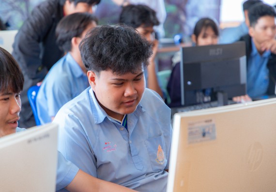 ภาพกิจกรรม  คณะวิทยาศาสตร์และเทคโนโลยี มหาวิทยาลัยราชภัฏกําแพงเพชร จัดกิจกรรมอบรมเชิงปฏิบัติการ เรื่อง การพัฒนาทักษะสะเต็ม ผ่าน Roblox ตามโครงการการพัฒนานวัตกรรมด้านสะเต็ม