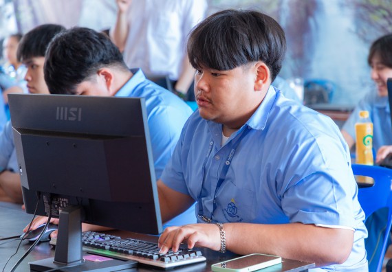 ภาพกิจกรรม  คณะวิทยาศาสตร์และเทคโนโลยี มหาวิทยาลัยราชภัฏกําแพงเพชร จัดกิจกรรมอบรมเชิงปฏิบัติการ เรื่อง การพัฒนาทักษะสะเต็ม ผ่าน Roblox ตามโครงการการพัฒนานวัตกรรมด้านสะเต็ม