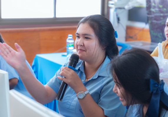 ภาพกิจกรรม  คณะวิทยาศาสตร์และเทคโนโลยี มหาวิทยาลัยราชภัฏกําแพงเพชร จัดกิจกรรมอบรมเชิงปฏิบัติการ เรื่อง การพัฒนาทักษะสะเต็ม ผ่าน Roblox ตามโครงการการพัฒนานวัตกรรมด้านสะเต็ม