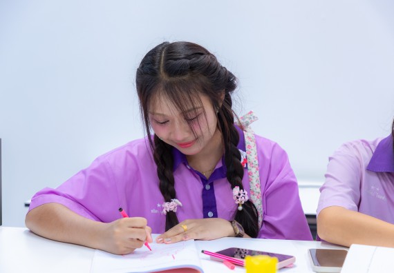 ภาพกิจกรรม คณะวิทยาศาสตร์และเทคโนโลยี มหาวิทยาลัยราชภัฏกำแพงเพชร ร่วมกับโรงเรียนคลองขลุงราษฎร์รังสรรค์ กำหนดจัดกิจกรรมค่ายบูรณาการวิทยาศาสตร์ คณิตศาสตร์และเทคโนโลยีเพื่อส่งเสริมนักเรียนในโครงการห้องเรียนพิเศษ (E-SMART) 